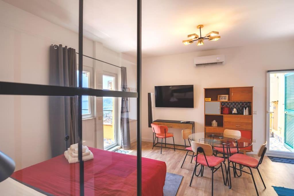 Chiaia Stunning Seaview Studioflat With 2 Terraces By Houseinnaples Apartment Naples
